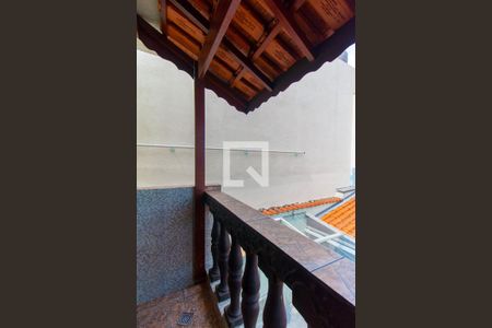 Casa à venda com 195m², 3 quartos e 2 vagasVaranda do Quarto 2