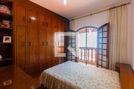 Casa à venda com 195m², 3 quartos e 2 vagasQuarto 2