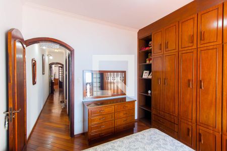 Casa à venda com 195m², 3 quartos e 2 vagasQuarto 2