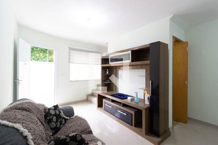 Sala de casa de condomínio à venda com 2 quartos, 82m² em Vila Nilo, São Paulo