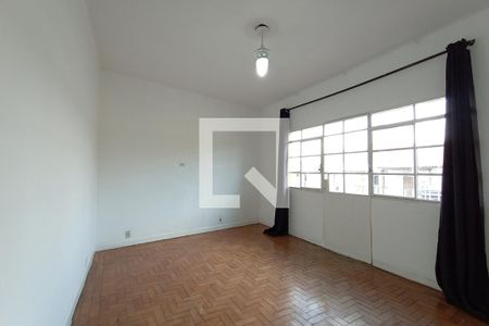 Quarto 2 de casa para alugar com 2 quartos, 62m² em Vila Salete, São Paulo