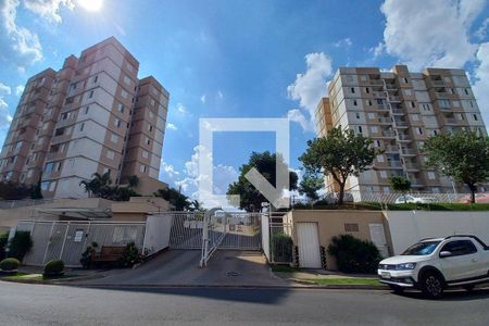Apartamento à venda com 62m², 3 quartos e 1 vaga Apartamento à venda com 62m², 3 quartos e 1 vagaFachada e portaria