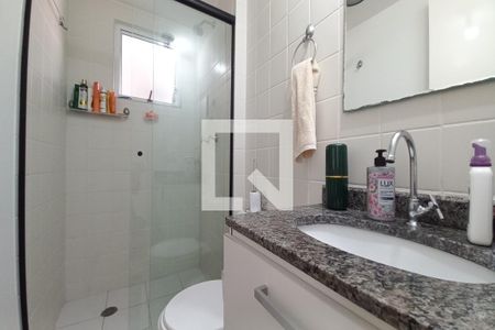 Apartamento à venda com 62m², 3 quartos e 1 vaga Apartamento à venda com 62m², 3 quartos e 1 vagaBanheiro do Corredor