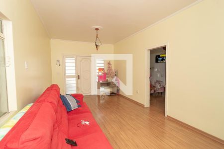 Sala de casa à venda com 2 quartos, 150m² em Sarandi, Porto Alegre