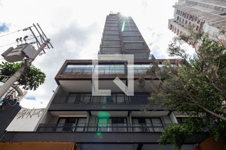 Studio à venda com 24m², 1 quarto e sem vaga Studio à venda com 24m², 1 quarto e sem vagaFachada