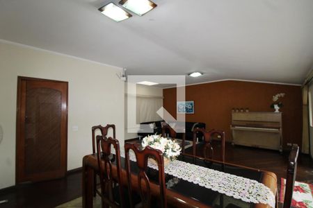 Casa à venda com 4 quartos, 350m² em Chácara Belenzinho, São Paulo