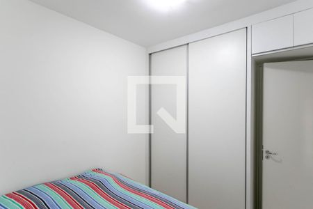 Quarto 2 de apartamento para alugar com 2 quartos, 65m² em Ouro Preto, Belo Horizonte