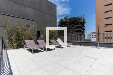 Studio à venda com 25m², 1 quarto e sem vagaPiscina