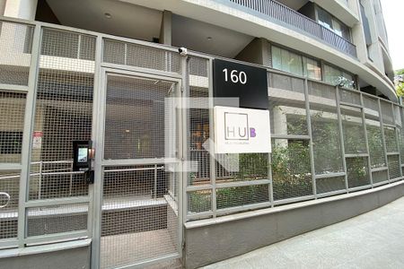 Studio à venda com 30m², 1 quarto e sem vaga Studio à venda com 30m², 1 quarto e sem vagaFachada e portaria