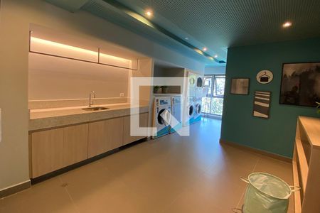 Studio à venda com 30m², 1 quarto e sem vaga Studio à venda com 30m², 1 quarto e sem vagaÁrea Comum - Lavanderia