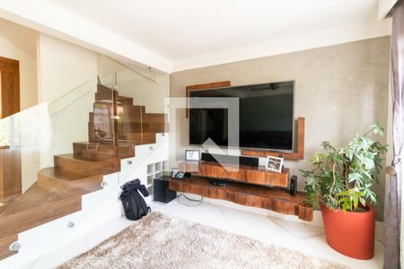 Sala de casa de condomínio à venda com 3 quartos, 200m² em Butantã, São Paulo