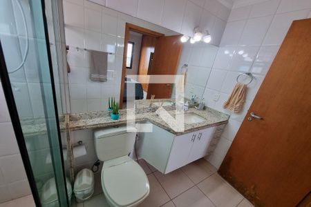 Apartamento para alugar com 140m², 4 quartos e 2 vagas Apartamento para alugar com 140m², 4 quartos e 2 vagasBanheiro Suíte