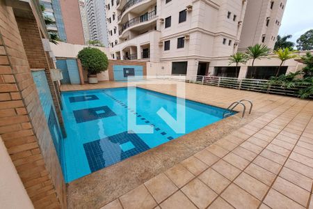 Apartamento para alugar com 140m², 4 quartos e 2 vagas Apartamento para alugar com 140m², 4 quartos e 2 vagasPiscina