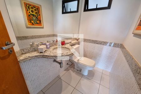 Apartamento para alugar com 140m², 4 quartos e 2 vagas Apartamento para alugar com 140m², 4 quartos e 2 vagasLavabo