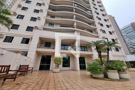 Apartamento para alugar com 140m², 4 quartos e 2 vagas Apartamento para alugar com 140m², 4 quartos e 2 vagasÁrea Comum