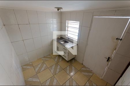 Casa à venda com 40m², 1 quarto e sem vaga Casa à venda com 40m², 1 quarto e sem vagaCozinha