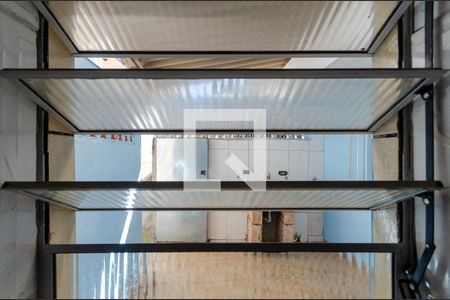 Casa à venda com 40m², 1 quarto e sem vaga Casa à venda com 40m², 1 quarto e sem vagaCozinha