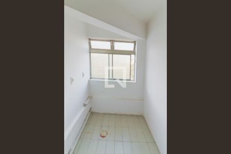 Apartamento à venda com 150m², 2 quartos e 1 vaga Apartamento à venda com 150m², 2 quartos e 1 vagaLavanderia