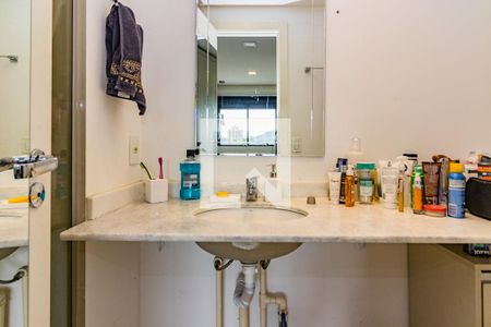 Apartamento para alugar com 54m², 1 quarto e 2 vagasBanheiro da Suite