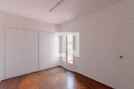 Casa para alugar com 228m², 3 quartos e 3 vagas Casa para alugar com 228m², 3 quartos e 3 vagasQuarto 3