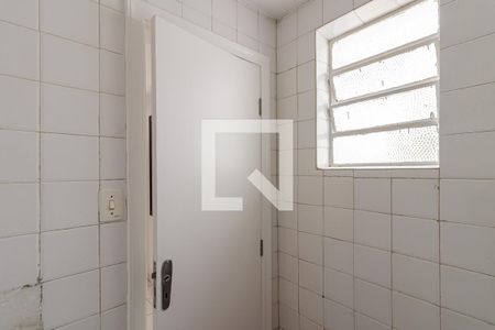 Casa para alugar com 228m², 3 quartos e 3 vagas Casa para alugar com 228m², 3 quartos e 3 vagasBanheiro de Serviço