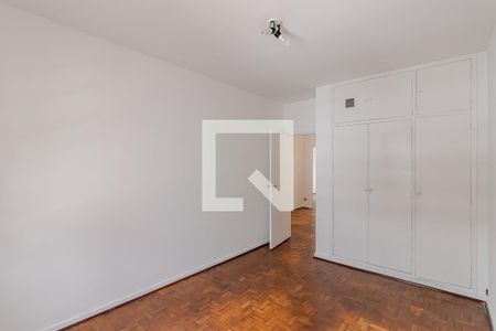 Casa para alugar com 228m², 3 quartos e 3 vagas Casa para alugar com 228m², 3 quartos e 3 vagasQuarto 2