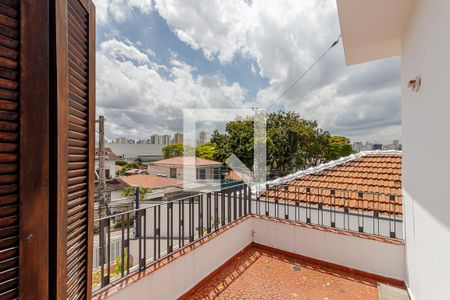 Casa para alugar com 228m², 3 quartos e 3 vagas Casa para alugar com 228m², 3 quartos e 3 vagasSacada do Quarto 3