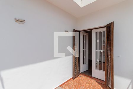 Casa para alugar com 228m², 3 quartos e 3 vagas Casa para alugar com 228m², 3 quartos e 3 vagasSacada do Quarto 3