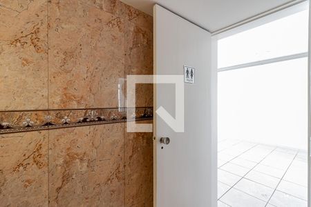 Lavabo de casa para alugar com 3 quartos, 228m² em Bosque da Saúde, São Paulo