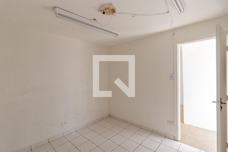Casa para alugar com 228m², 3 quartos e 3 vagas Casa para alugar com 228m², 3 quartos e 3 vagasQuarto de Serviço