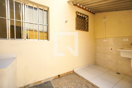 Casa de condomínio para alugar com 45m², 1 quarto e sem vaga Casa de condomínio para alugar com 45m², 1 quarto e sem vagaÁrea de serviço