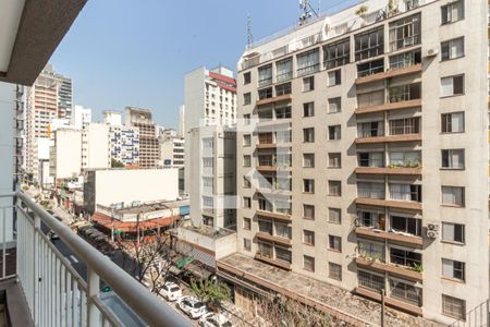 Varanda - Vista de kitnet/studio à venda com 1 quarto, 36m² em República, São Paulo