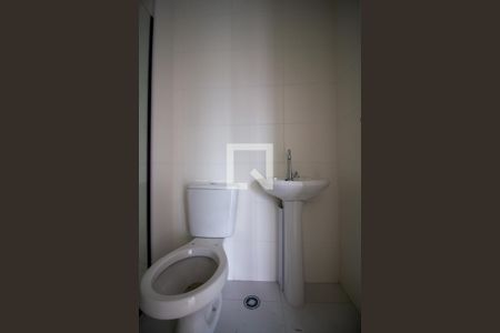 Apartamento para alugar com 40m², 2 quartos e sem vagaBanheiro