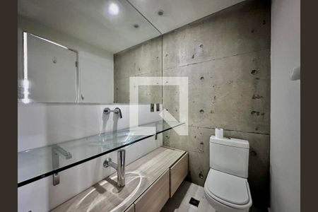 Apartamento à venda com 70m², 1 quarto e 1 vagaBanheiro 