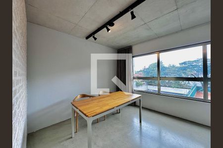 Sala de apartamento à venda com 1 quarto, 70m² em Jardim das Acacias, São Paulo