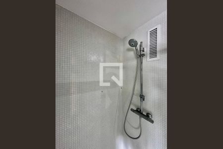 Apartamento à venda com 70m², 1 quarto e 1 vagaBanheiro 