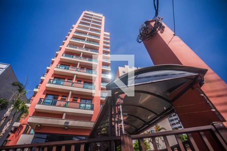 Apartamento para alugar com 45m², 1 quarto e 1 vaga Apartamento para alugar com 45m², 1 quarto e 1 vagaFachada