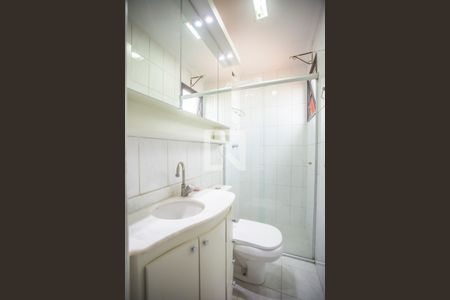 Banheiro  de apartamento para alugar com 1 quarto, 45m² em Mirandópolis, São Paulo