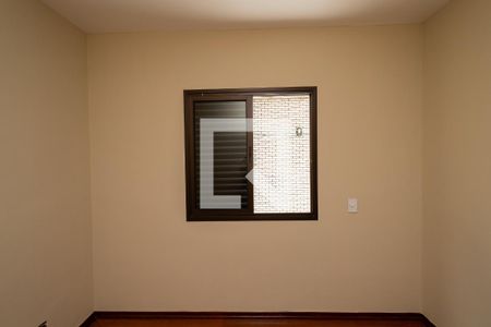 Apartamento à venda com 170m², 3 quartos e 2 vagas Apartamento à venda com 170m², 3 quartos e 2 vagasQuarto 2