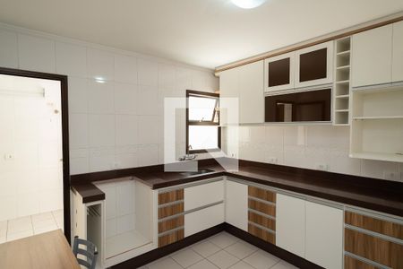 Apartamento à venda com 170m², 3 quartos e 2 vagas Apartamento à venda com 170m², 3 quartos e 2 vagasCozinha