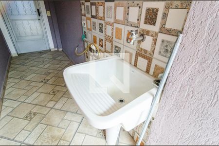 Casa à venda com 117m², 2 quartos e 2 vagasLavanderia