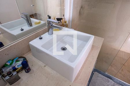 Apartamento para alugar com 170m², 2 quartos e 1 vaga Apartamento para alugar com 170m², 2 quartos e 1 vagaSuíte 1 - Banheiro