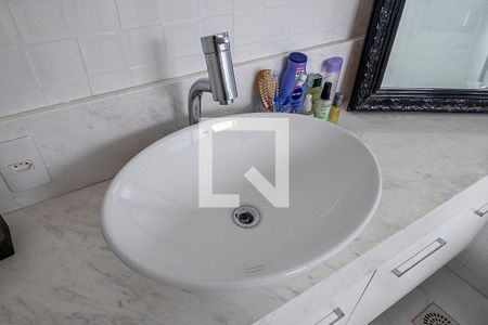 Apartamento para alugar com 170m², 2 quartos e 1 vaga Apartamento para alugar com 170m², 2 quartos e 1 vagaSuíte 2 - Banheiro