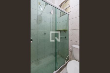 Banheiro de apartamento para alugar com 1 quarto, 70m² em Penha, Rio de Janeiro