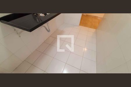 Cozinha de apartamento à venda com 2 quartos, 54m² em Santa Maria, Osasco