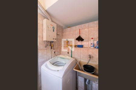 Apartamento para alugar com 63m², 2 quartos e 1 vagaÁrea de Serviço