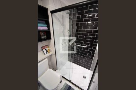 Suíte banheiro  de apartamento à venda com 2 quartos, 57m² em Catumbi, São Paulo