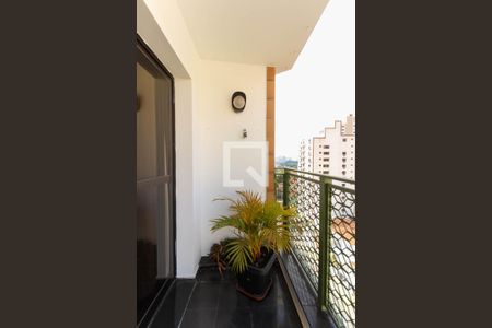 Varanda Sala de apartamento para alugar com 4 quartos, 200m² em Vila Regente Feijó, São Paulo
