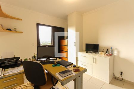 Apartamento à venda com 200m², 4 quartos e 3 vagasQuarto 3