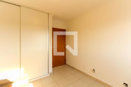 Apartamento à venda com 200m², 4 quartos e 3 vagasQuarto 2